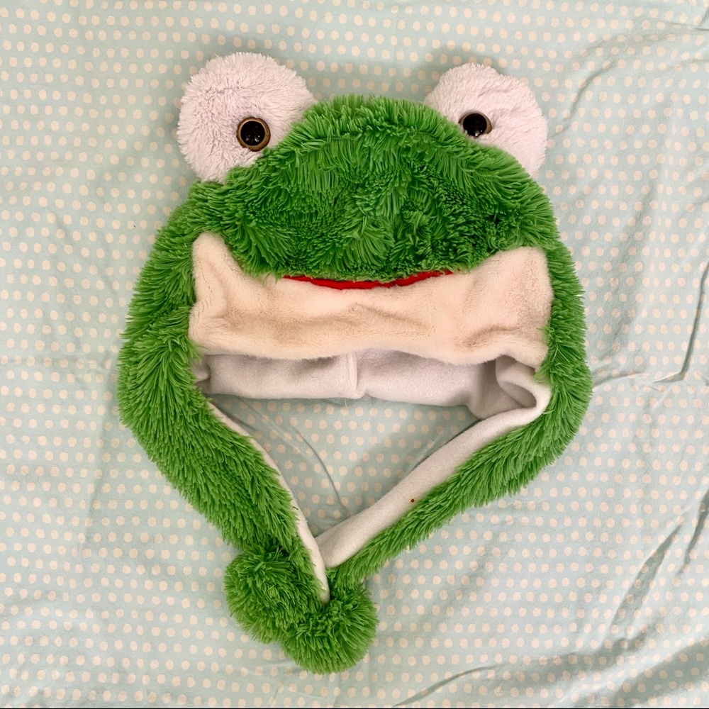 Cute Fuzzy Frog Hat